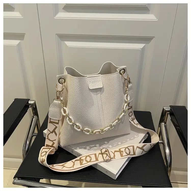 2025 Autumn Luxury Chain Bucket Bags for Women — feature 34