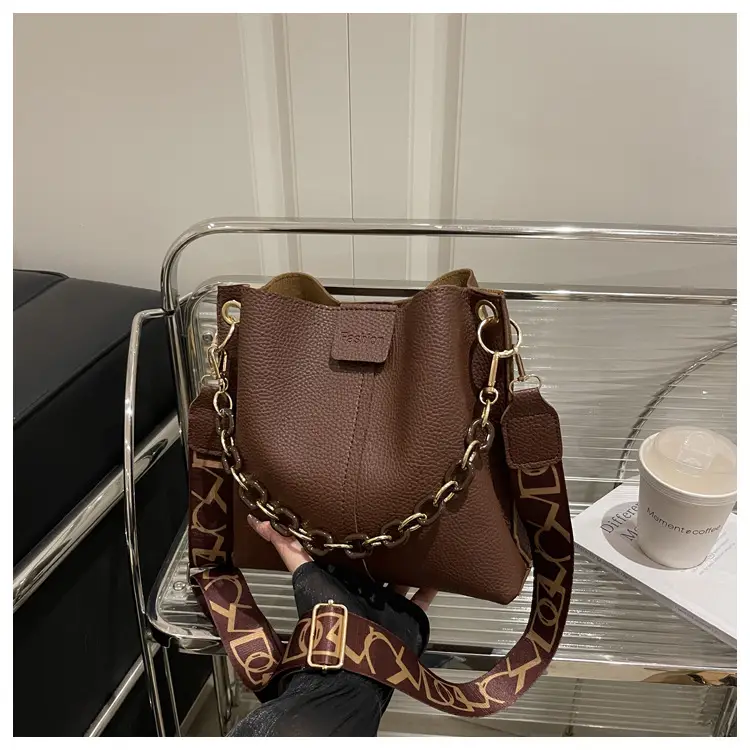 2025 Autumn Luxury Chain Bucket Bags for Women — feature 45