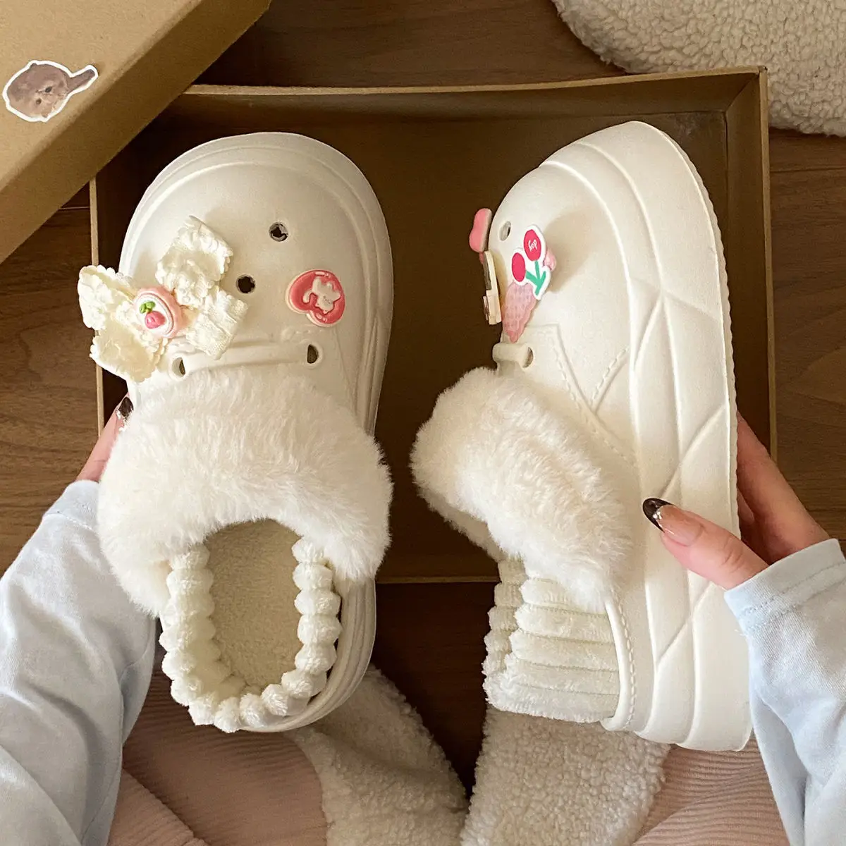 Warm Heart Cat Toe Cap Slippers for Girls Winter — feature 40