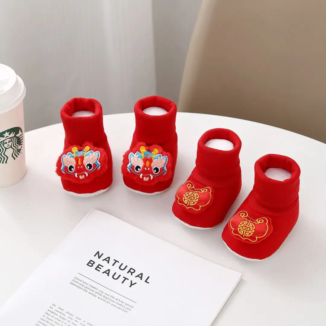 Autumn and Winter Chinese Red Baby Toddler Shoes Soft-Soled Tiger Head Shoes Baby Non-Slip and Anti-Falling Warm Newborn Shoes and Socks - Image 8