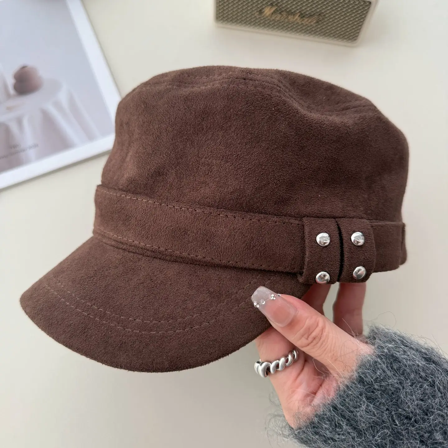 Korean Style Suede Black Duckbill Cap for Women Large Head Circumference - Image 2