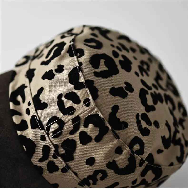 Leopard Print Baseball Cap for Women Face-Slimming Sunshade — feature 10