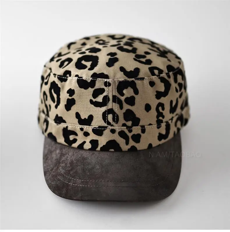 Leopard Print Baseball Cap for Women Face-Slimming Sunshade — feature 3