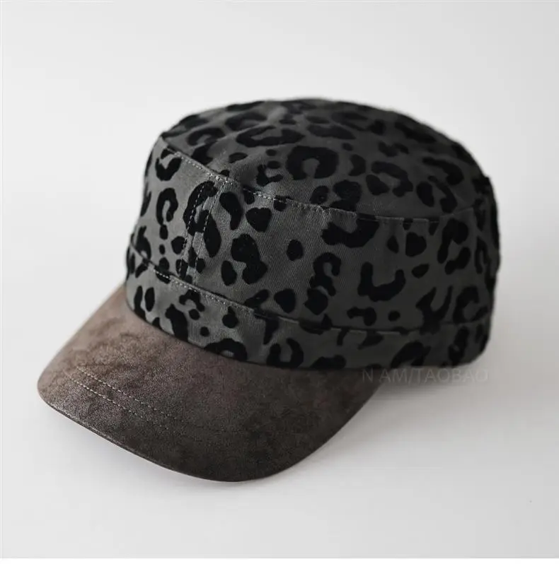 Leopard Print Baseball Cap for Women Face-Slimming Sunshade — feature 6