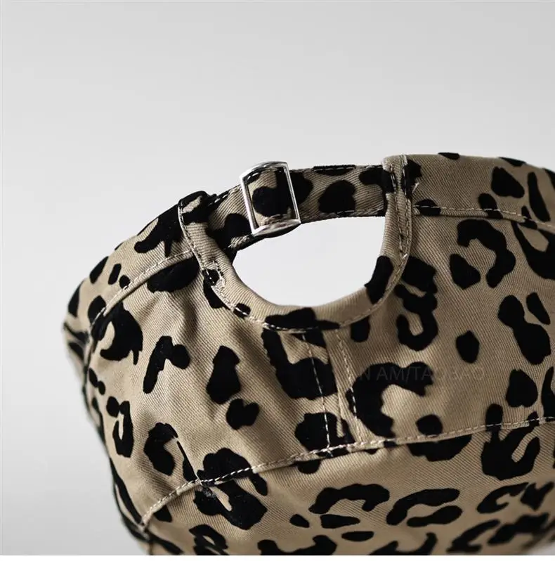 Leopard Print Baseball Cap for Women Face-Slimming Sunshade — feature 9