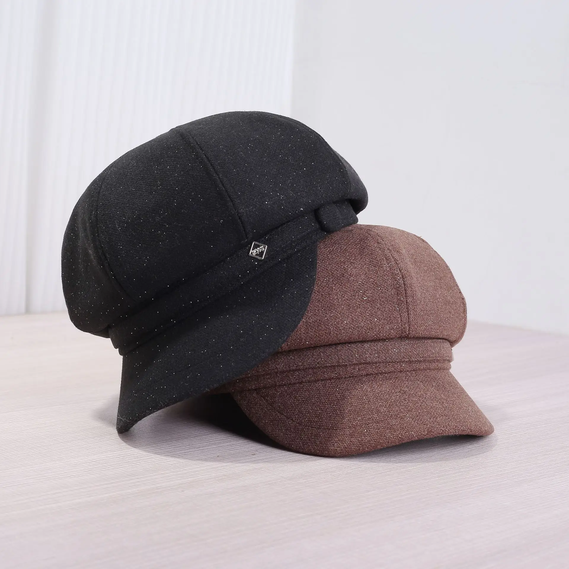 2025 Shiny British Duckbill Cap Women Large Beige — feature 5