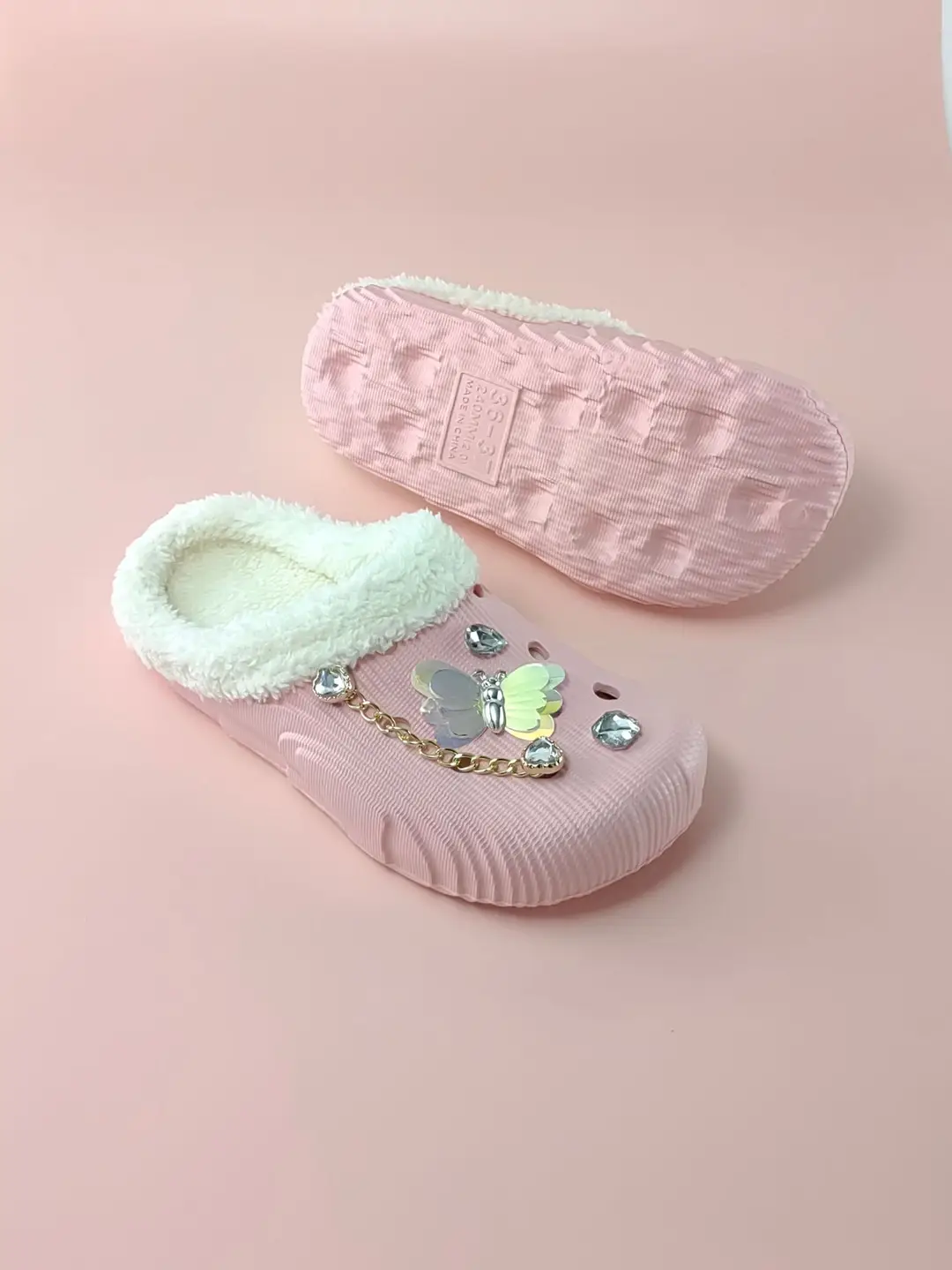 Cute Thick-Soled Slippers for Women, Autumn and Winter Outer Wear 2025 New Indoor Non-Slip, Anti-Odor Soft-Soled Slippers — feature 1