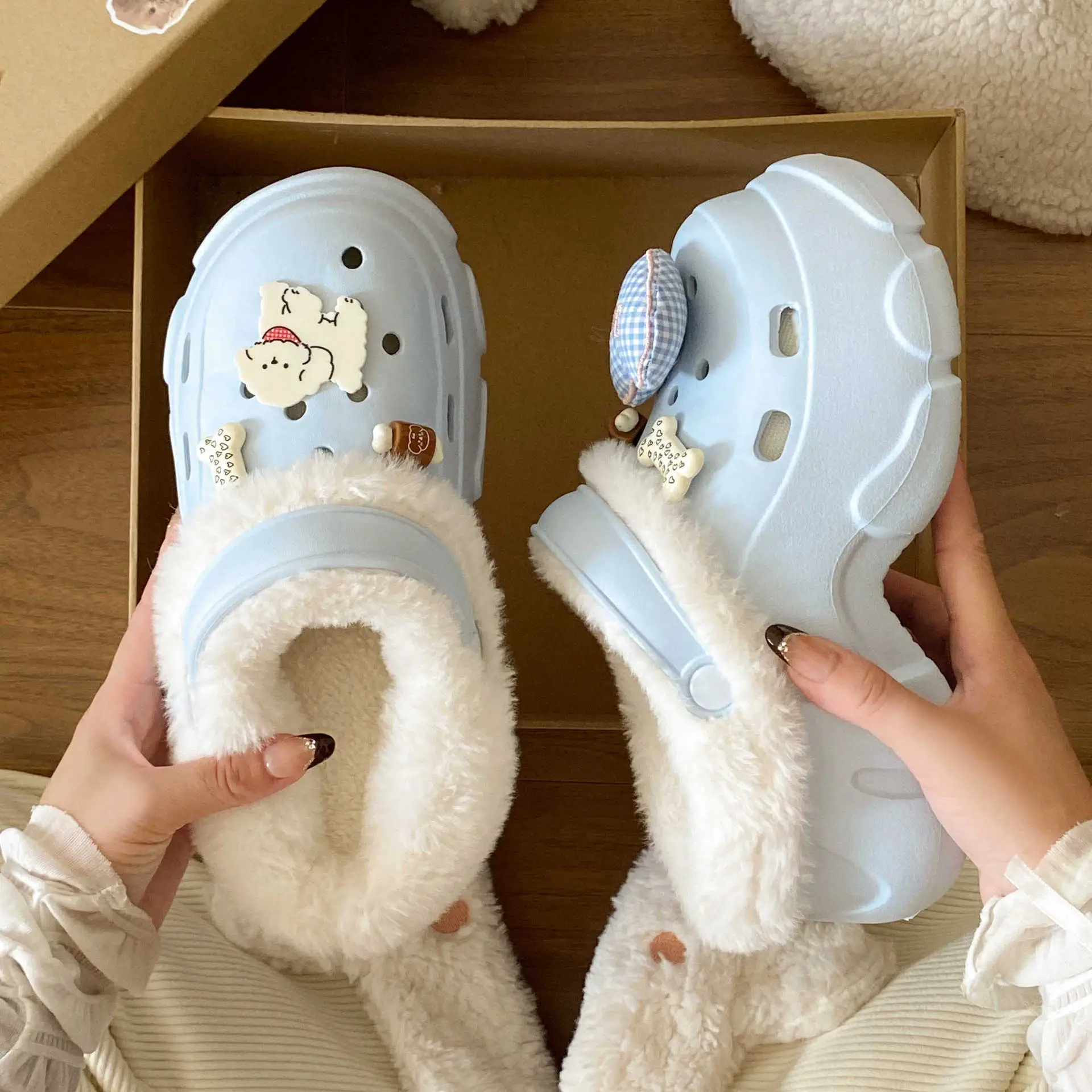 Winter Warm Cartoon Slippers Women Cotton Outerwear - Image 5