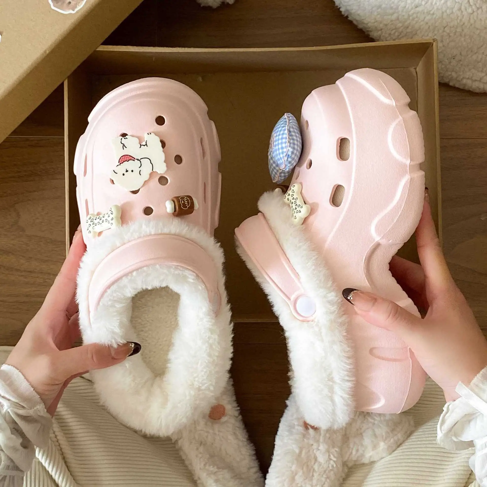 Winter Warm Cartoon Slippers Women Cotton Outerwear - Image 6