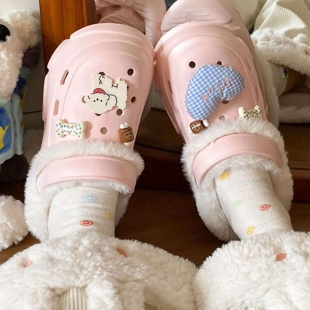 Winter Warm Cartoon Slippers Women Cotton Outerwear — feature 30
