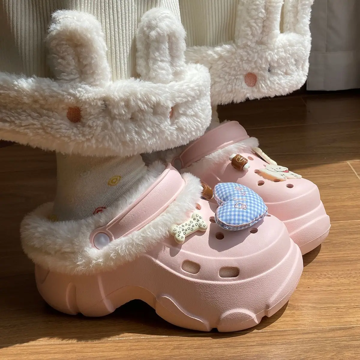 Winter Warm Cartoon Slippers Women Cotton Outerwear — feature 31