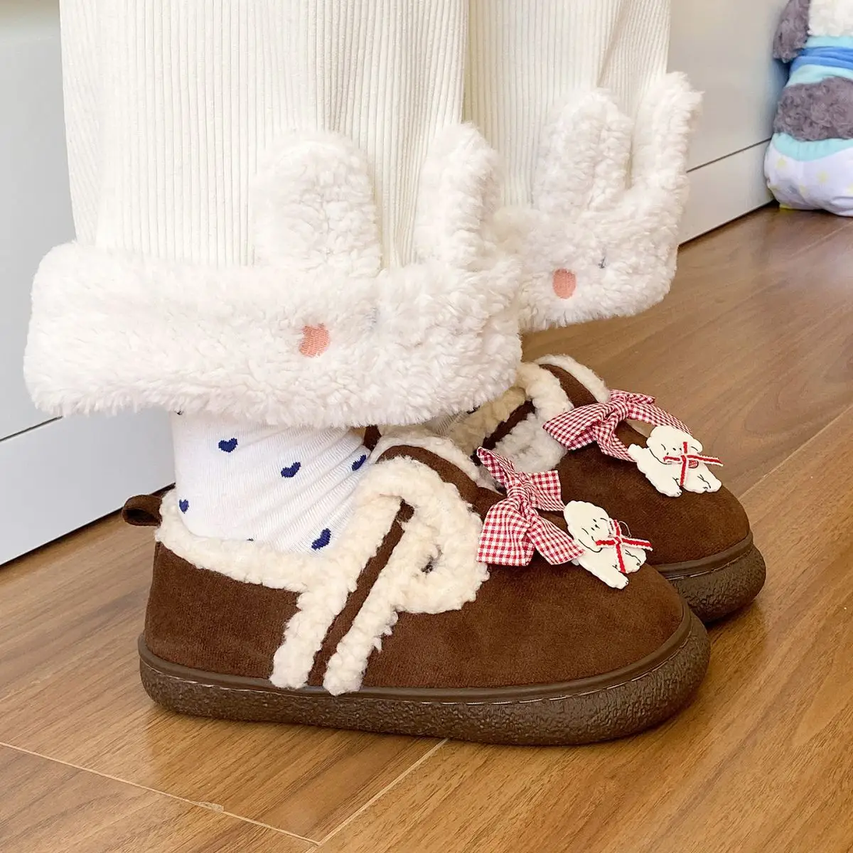 Women's Cartoon Fluffy Slippers Black White Winter Boots — feature 29