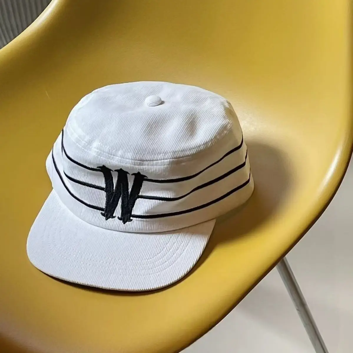 Korean Retro Embroidered Letter Baseball Cap for Women - Image 9
