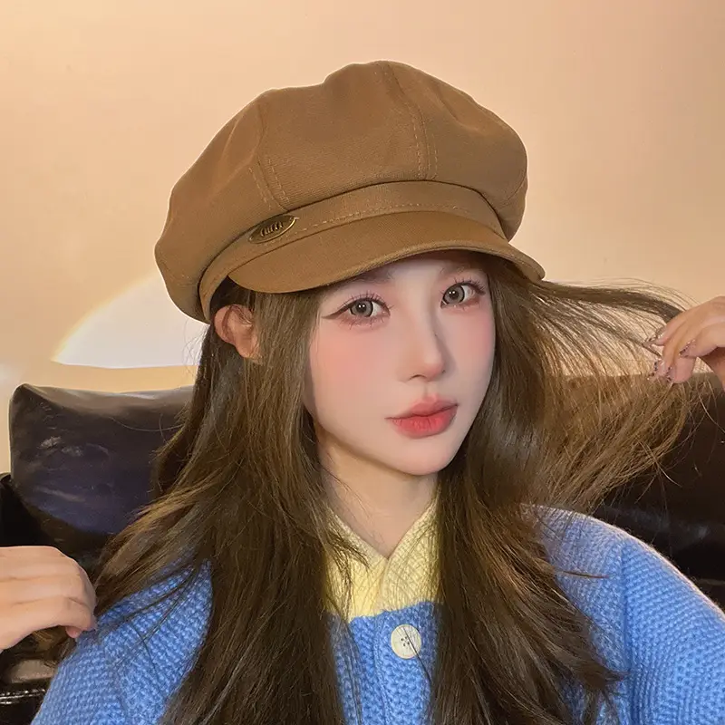 Korean Letter Metal Hat Large Circumference Newsboy Cap — feature 3