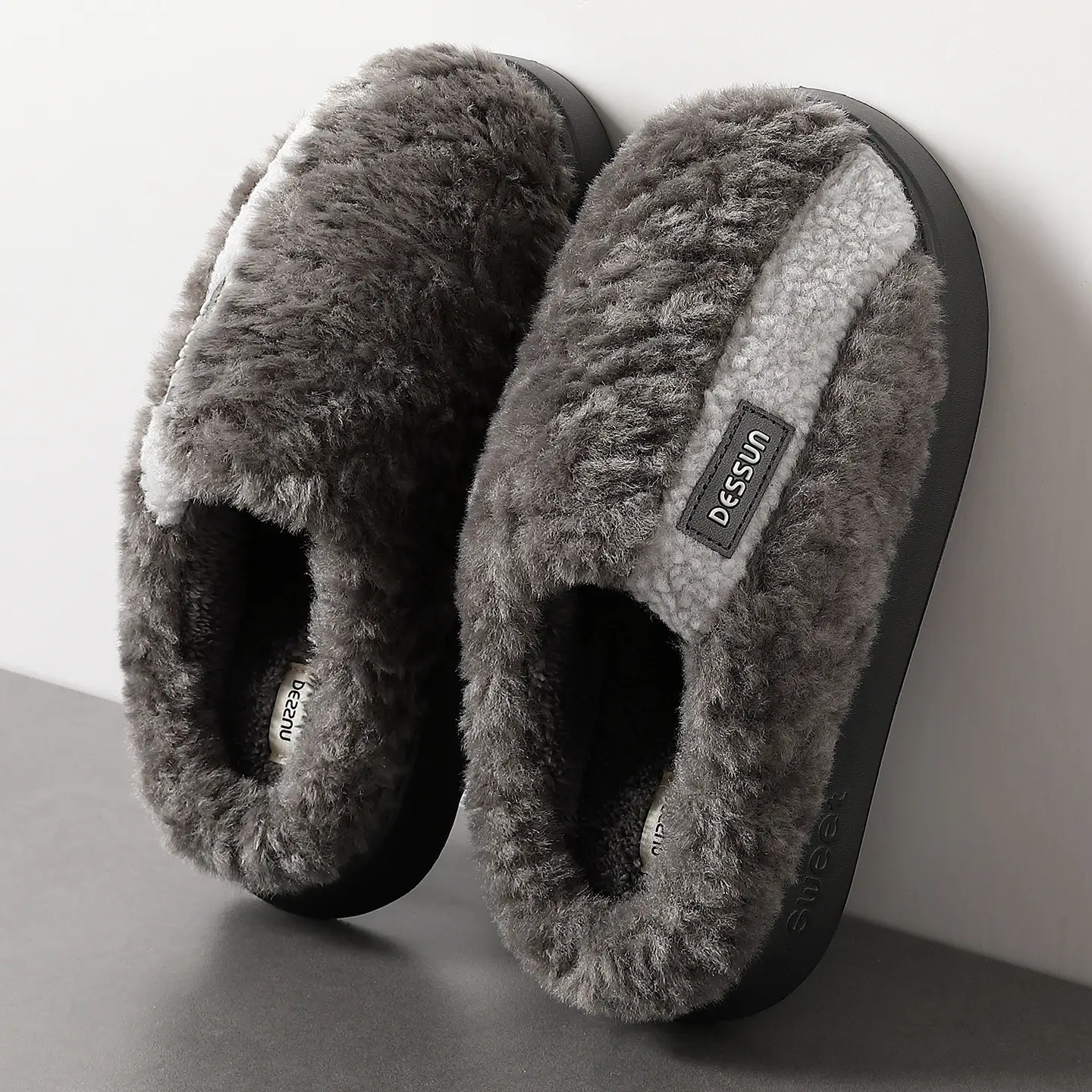 Men Winter Plush Slippers Brown Non-Slip