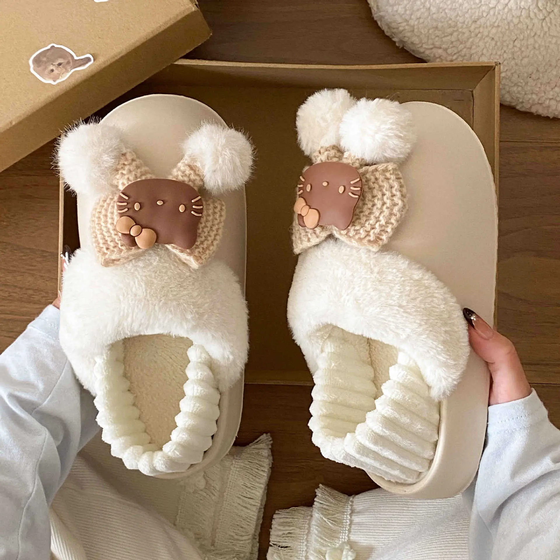 Winter Fleece Lined Student Slippers White - Image 9