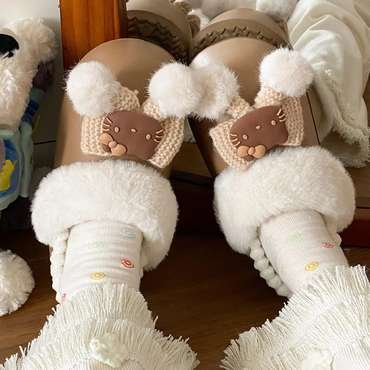 Winter Fleece Lined Student Slippers White — feature 34