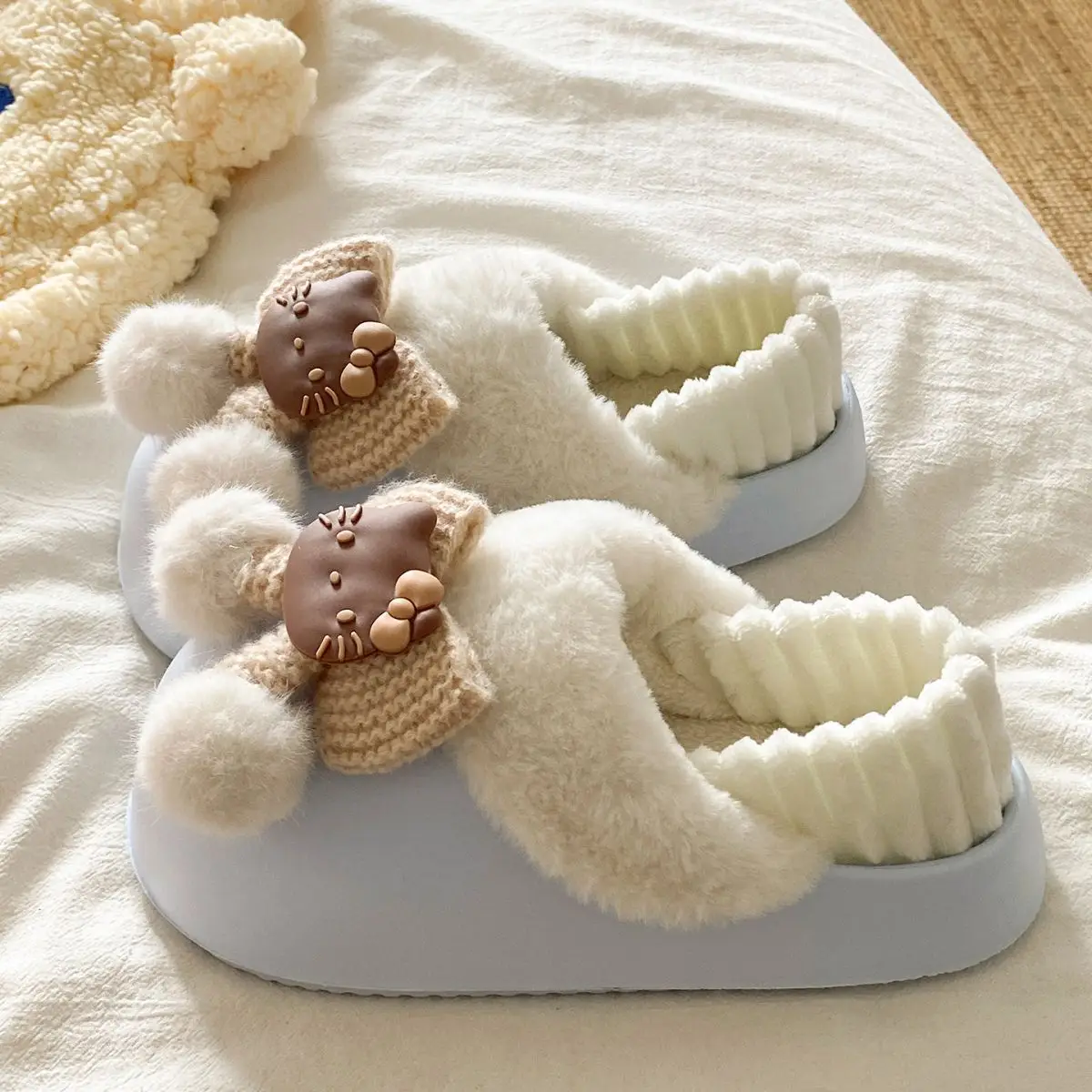 Winter Fleece Lined Student Slippers White — feature 39