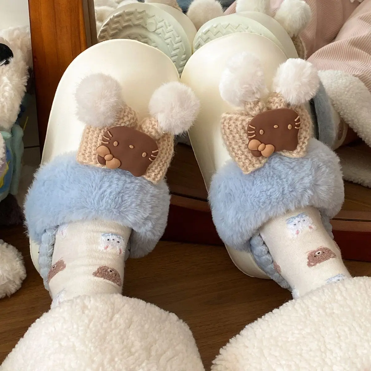 Winter Fleece Lined Student Slippers White — feature 49