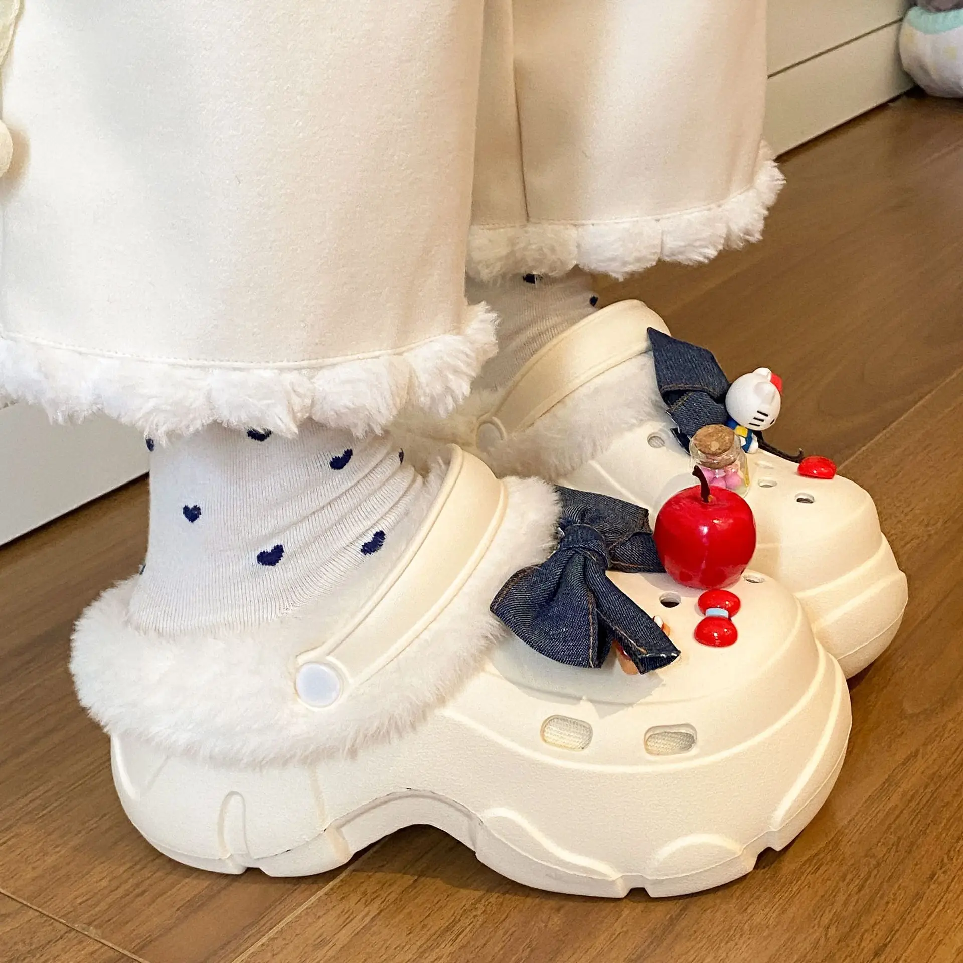 Women's Fleece Lined Winter Slippers Black White - Image 7