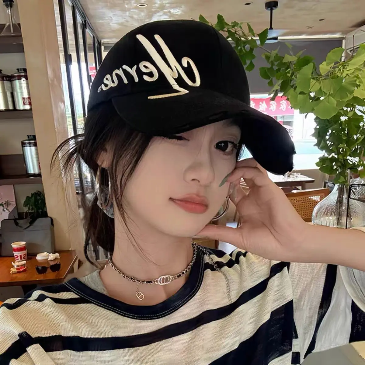 Women Maroon Letter Cap Large White — feature 2