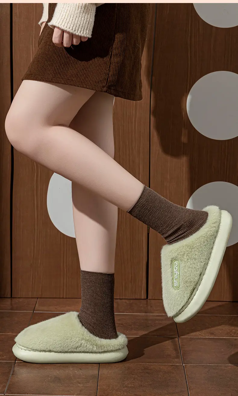 Women's Green Anti-Slip Warm Slippers for Winter Indoor Comfort — feature 15