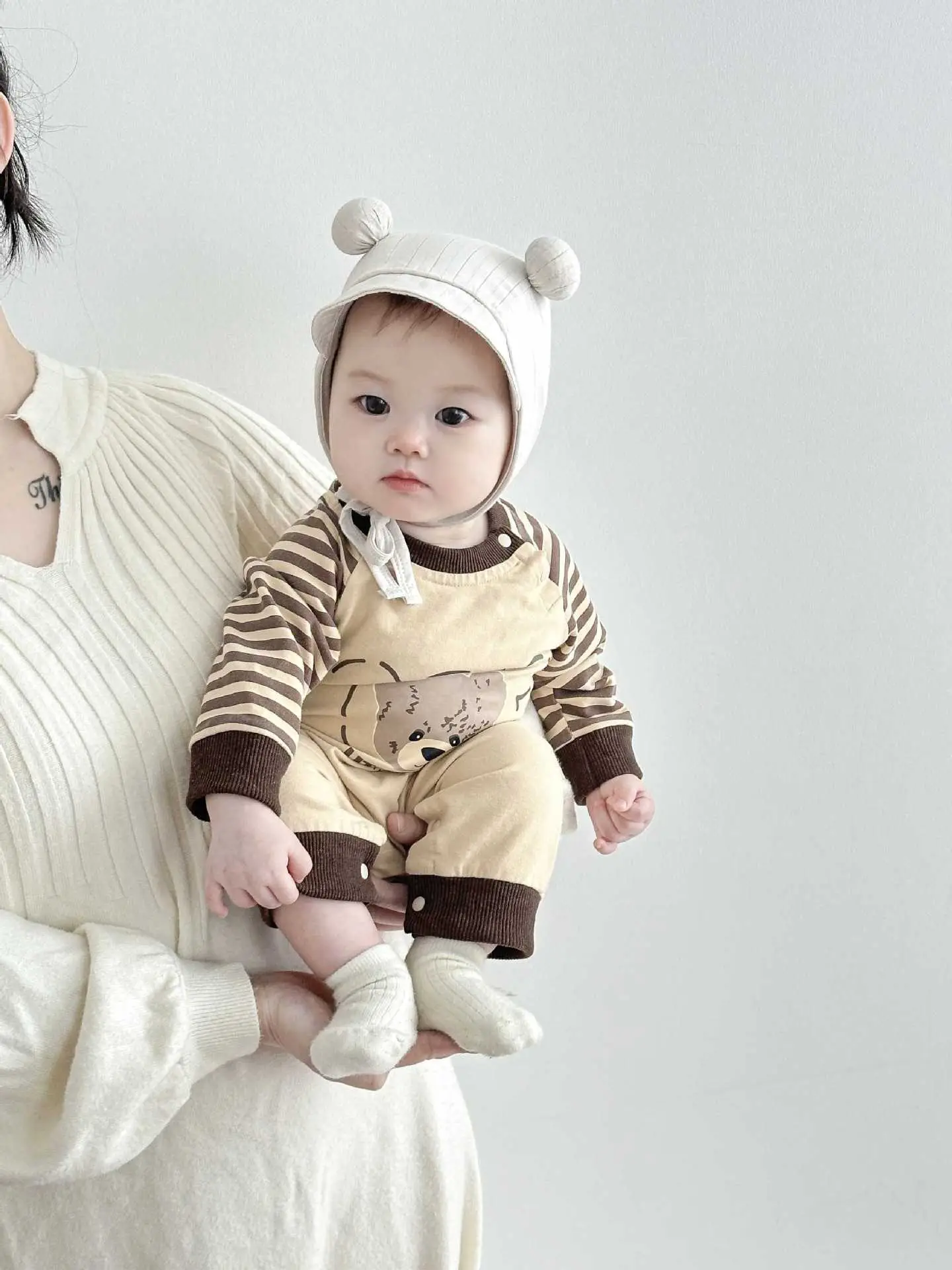 Pink Bunny Ear Hat for Baby Girls Soft Cotton — feature 5
