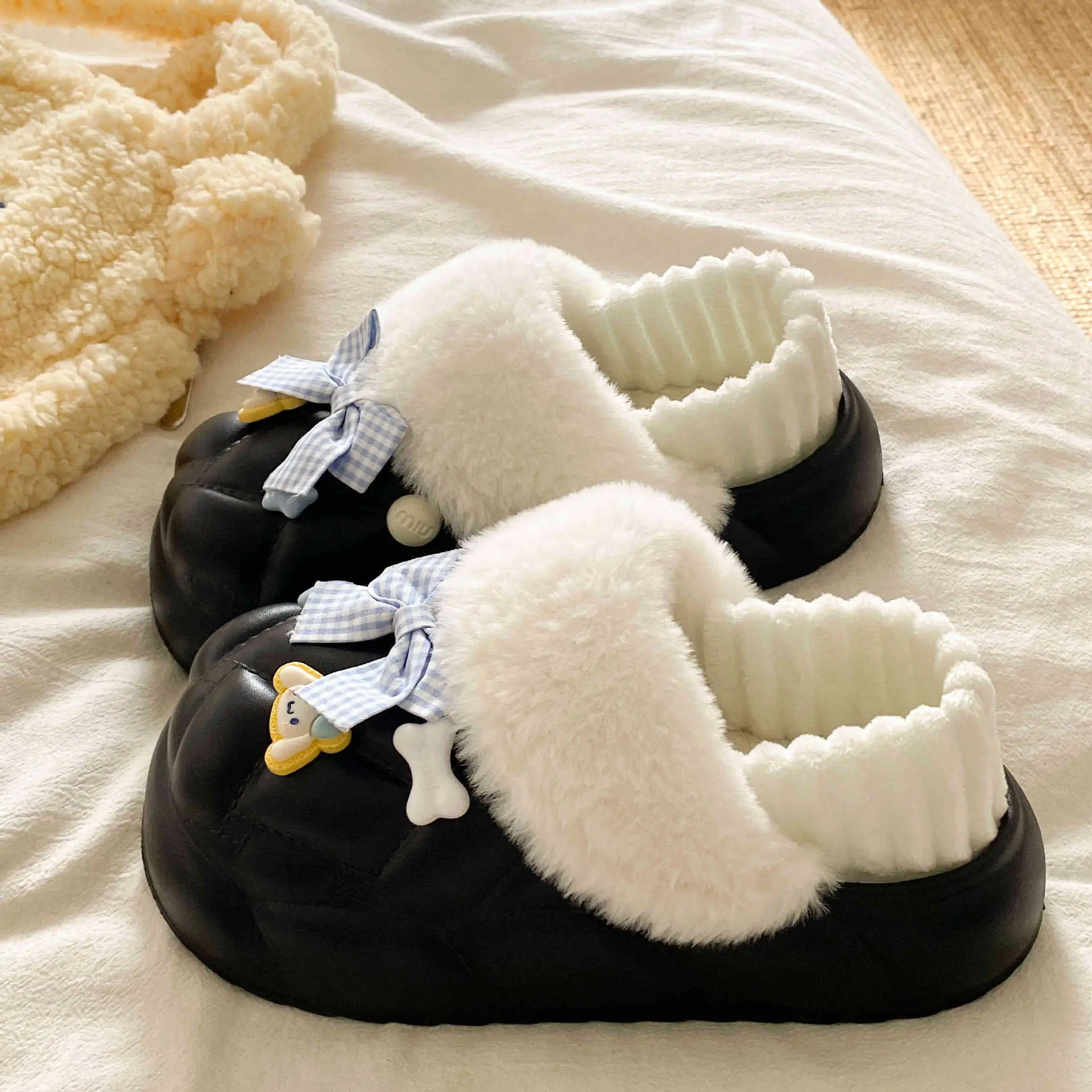 Warm Cartoon Slippers for Women Lightweight Durable Eva Cotton - Image 4