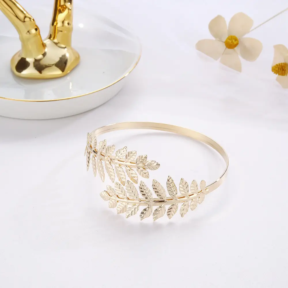 European and American Cross-Border Fashion Jewelry Roman Goddess Branch Leaf Arm Bracelet Punk Open Bangle Women's European and American Accessories