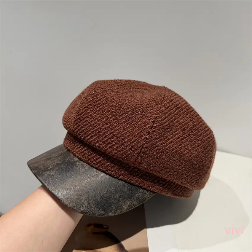 Japanese Retro Duckbill Hat for Women Brown