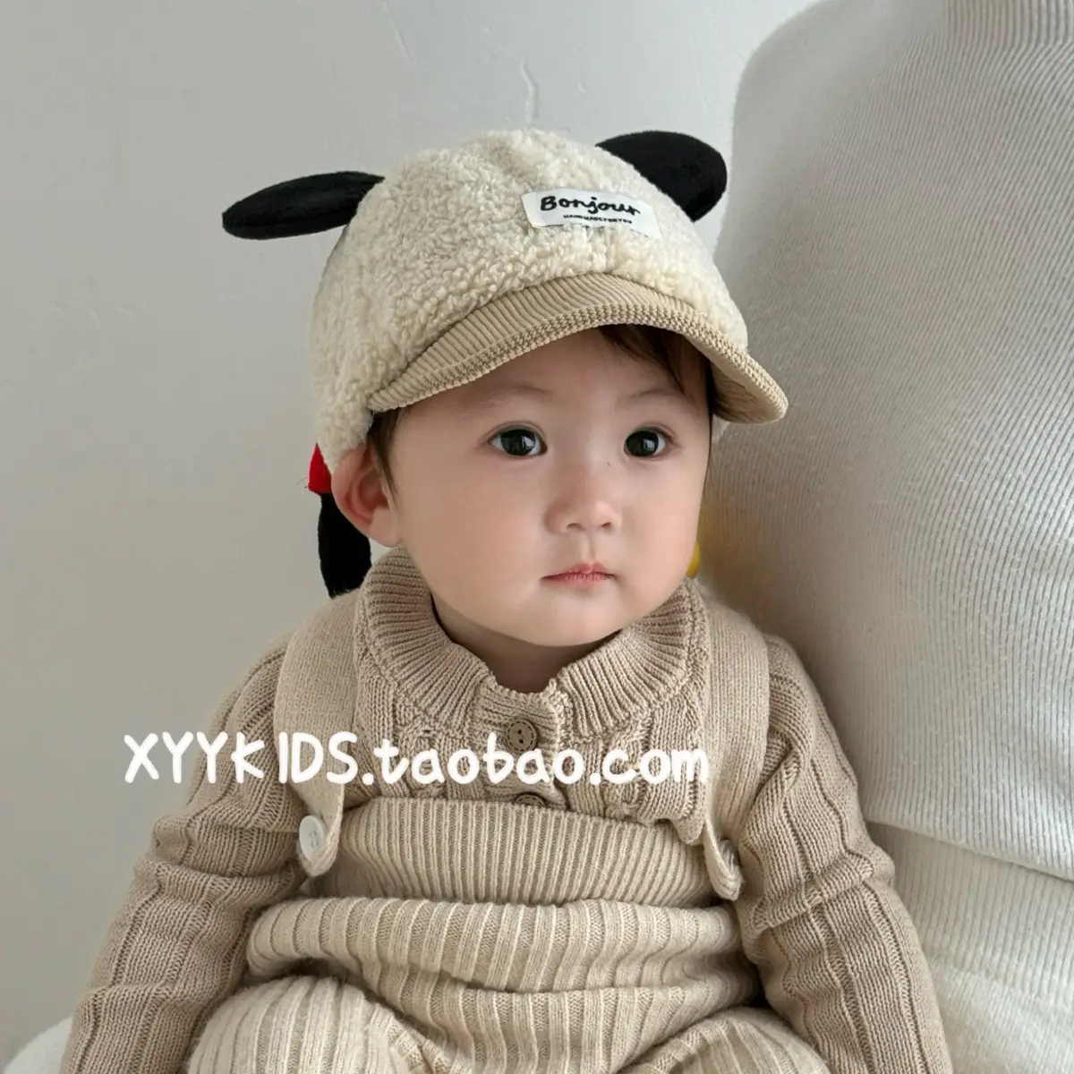 Winter Baby Duckbill Cap Red Soft Fleece Sunshade Cap — feature 1