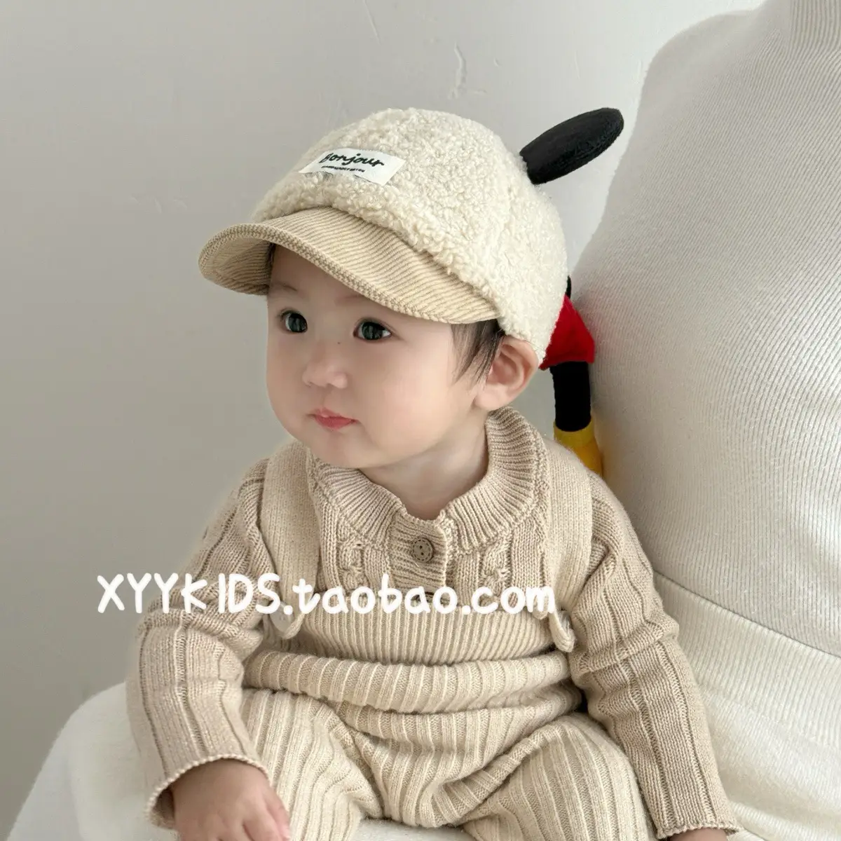 Winter Baby Duckbill Cap Red Soft Fleece Sunshade Cap — feature 2