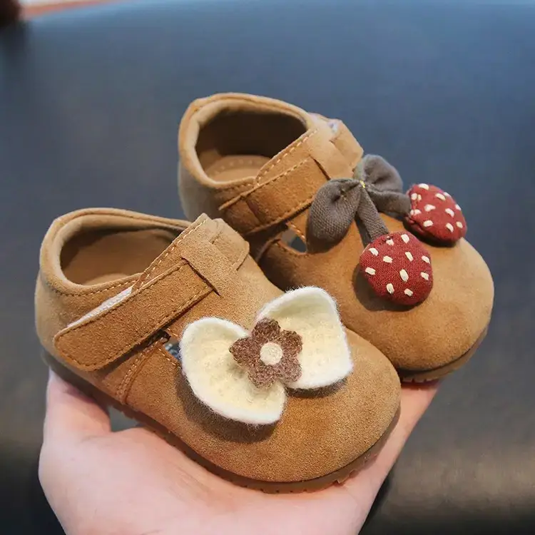 Girls Birkenstock Shoes with Heart Decor Non-Slip Sole