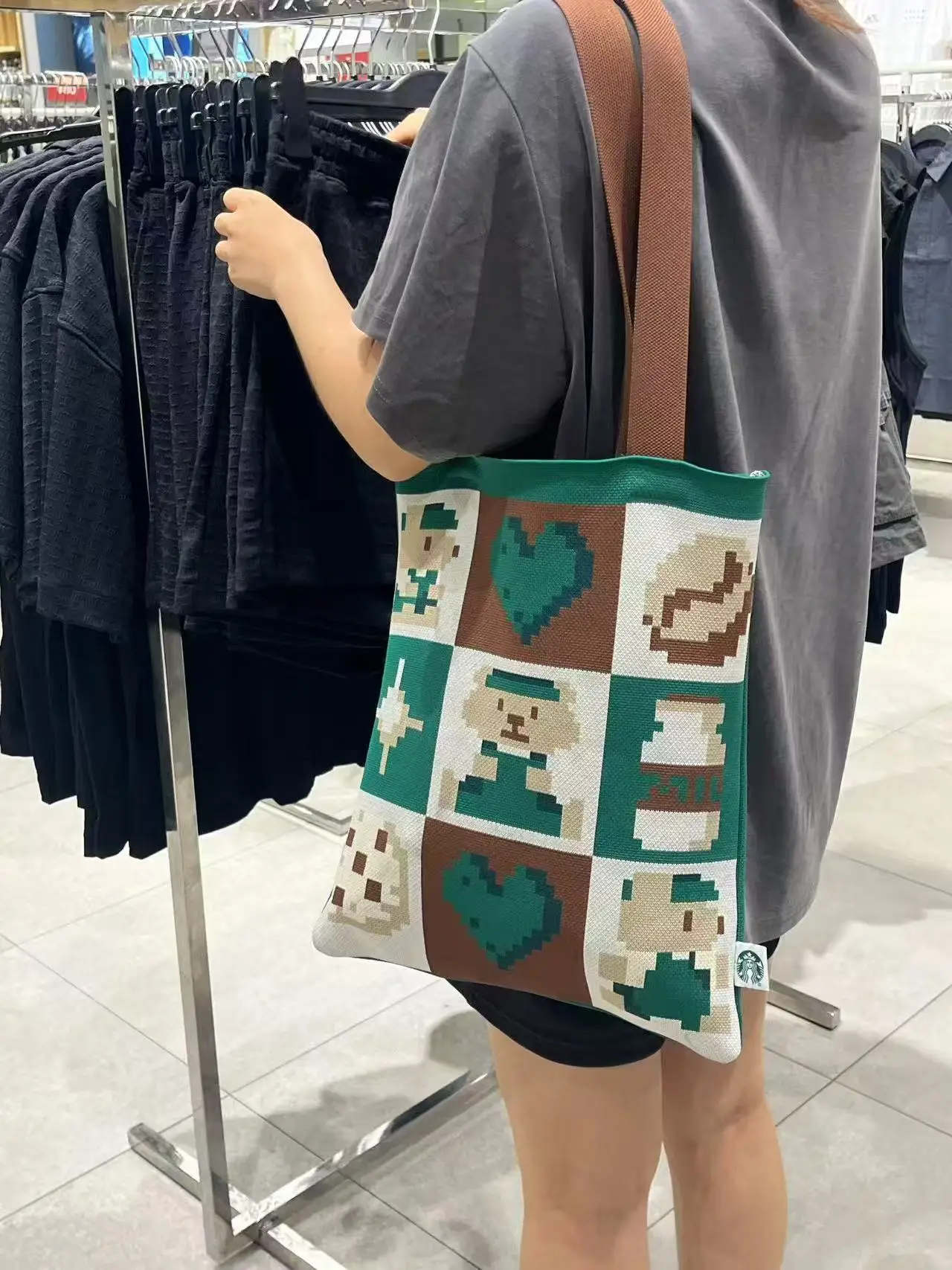 Beach Style Straw Shoulder Bag Large Capacity 2025 - Image 19