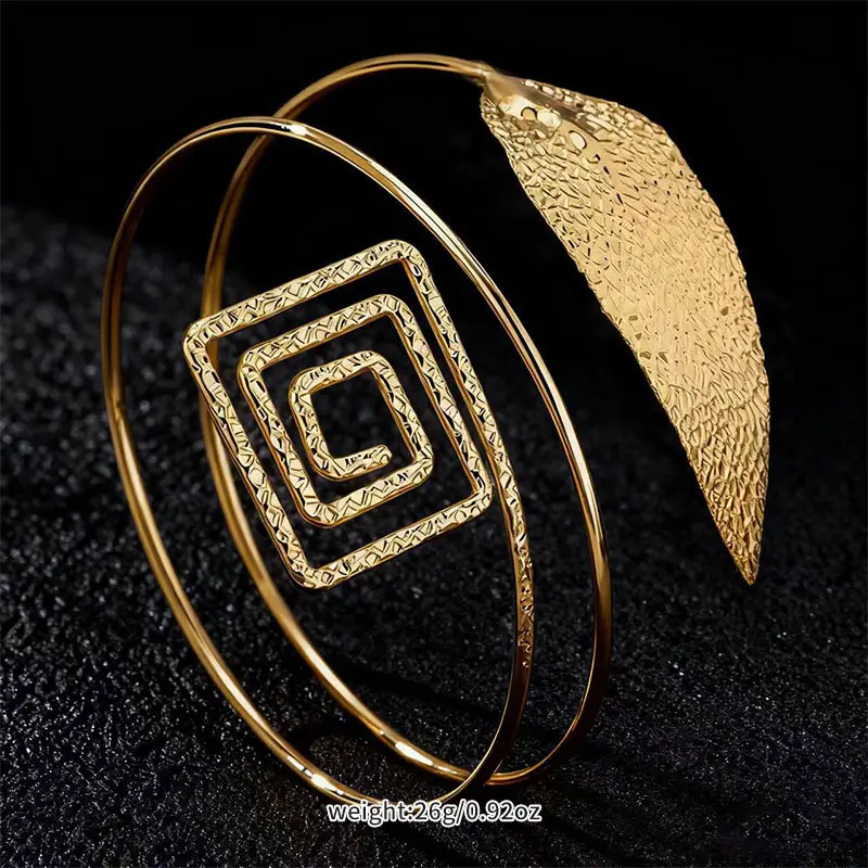 Light Luxury and High-End French Phoenix Tail Bracelet for Women, Gold Opening, Adjustable Armband, Geometric Flower Butterfly Hand Jewelry — feature 11