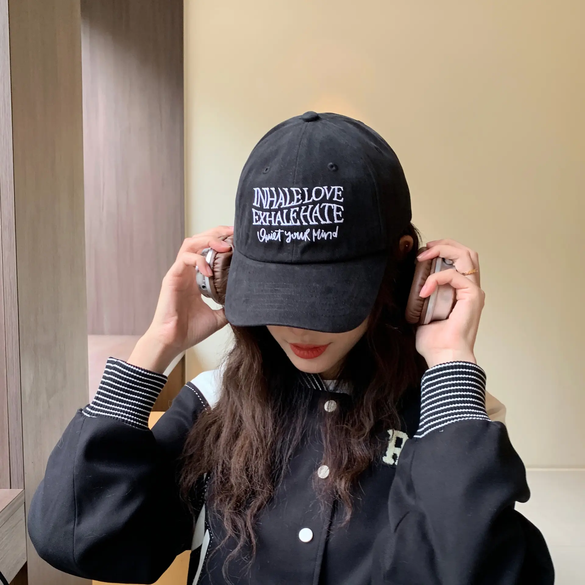 Women Letter Embroidered Baseball Cap Retro Washed Cotton Autumn Winter Harajuku Style Soft Top Duckbill Cap