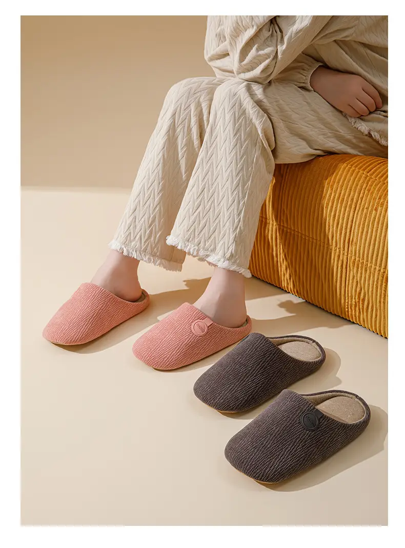 Winter Cotton Slippers for Men, Silent & Odor-Resistant — feature 3