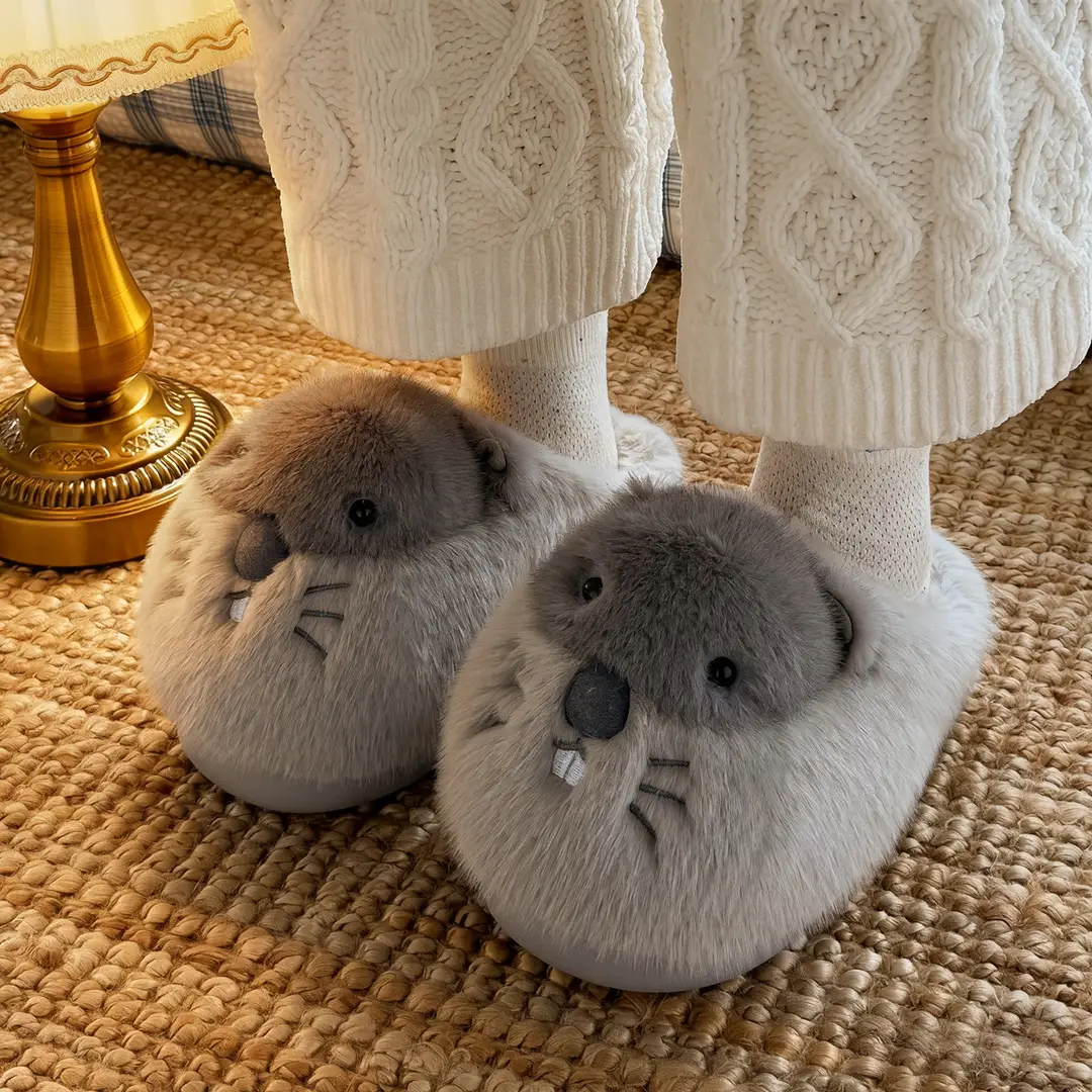 Cute Hamster Warm Cotton Slippers for Women, Cartoon Winter Indoor Soft-Soled Closed-Toe Furry Cotton Slippers for Women Wholesale - Image 7