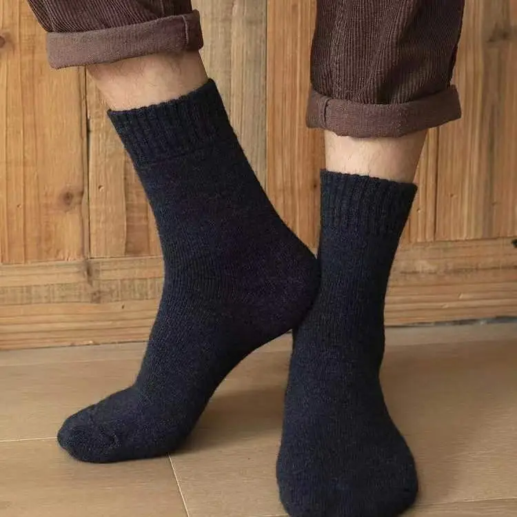 Men's Autumn and Winter Mid-Calf Socks, Fleece-Lined, Thickened, Warm, Colorful Sports Terry Winter Men's Towel Socks Wholesale