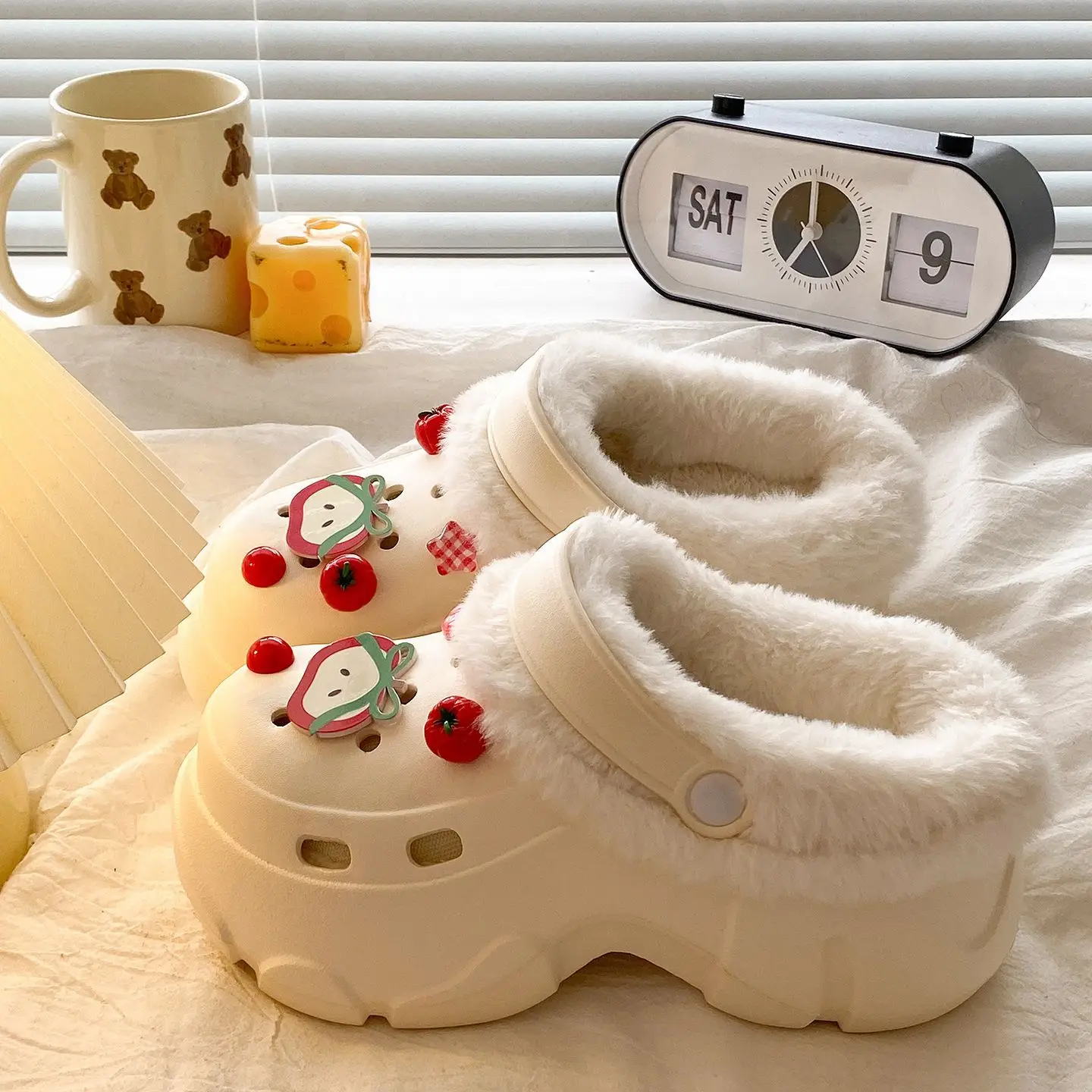 Detachable Warm Clogs for Women Winter Arch Support