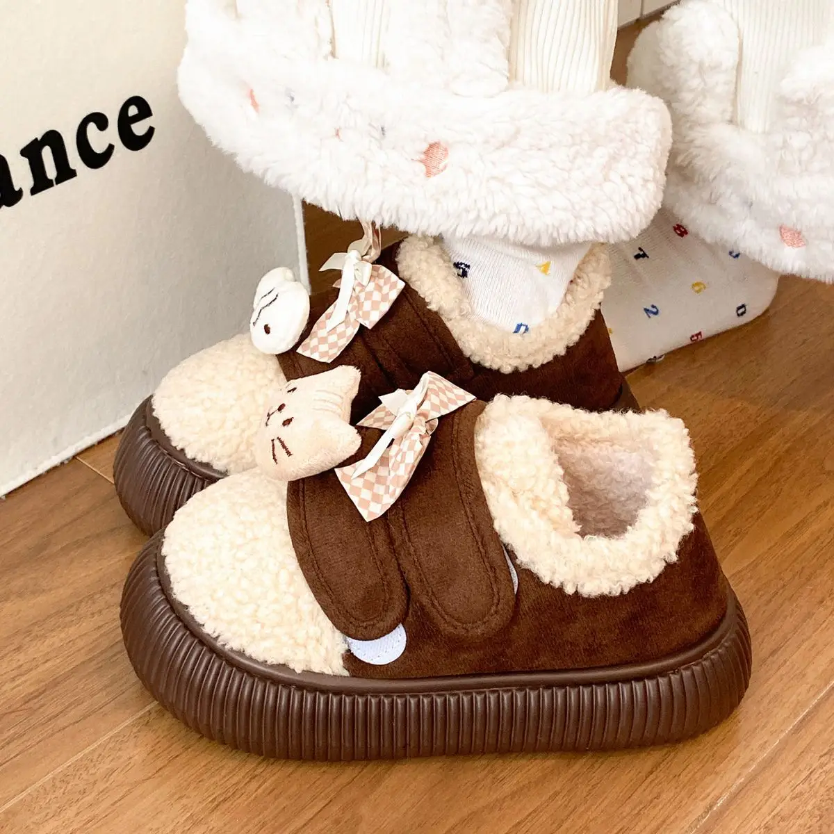 2025 Winter Cat Fish Velvet Shoes for Women — feature 29