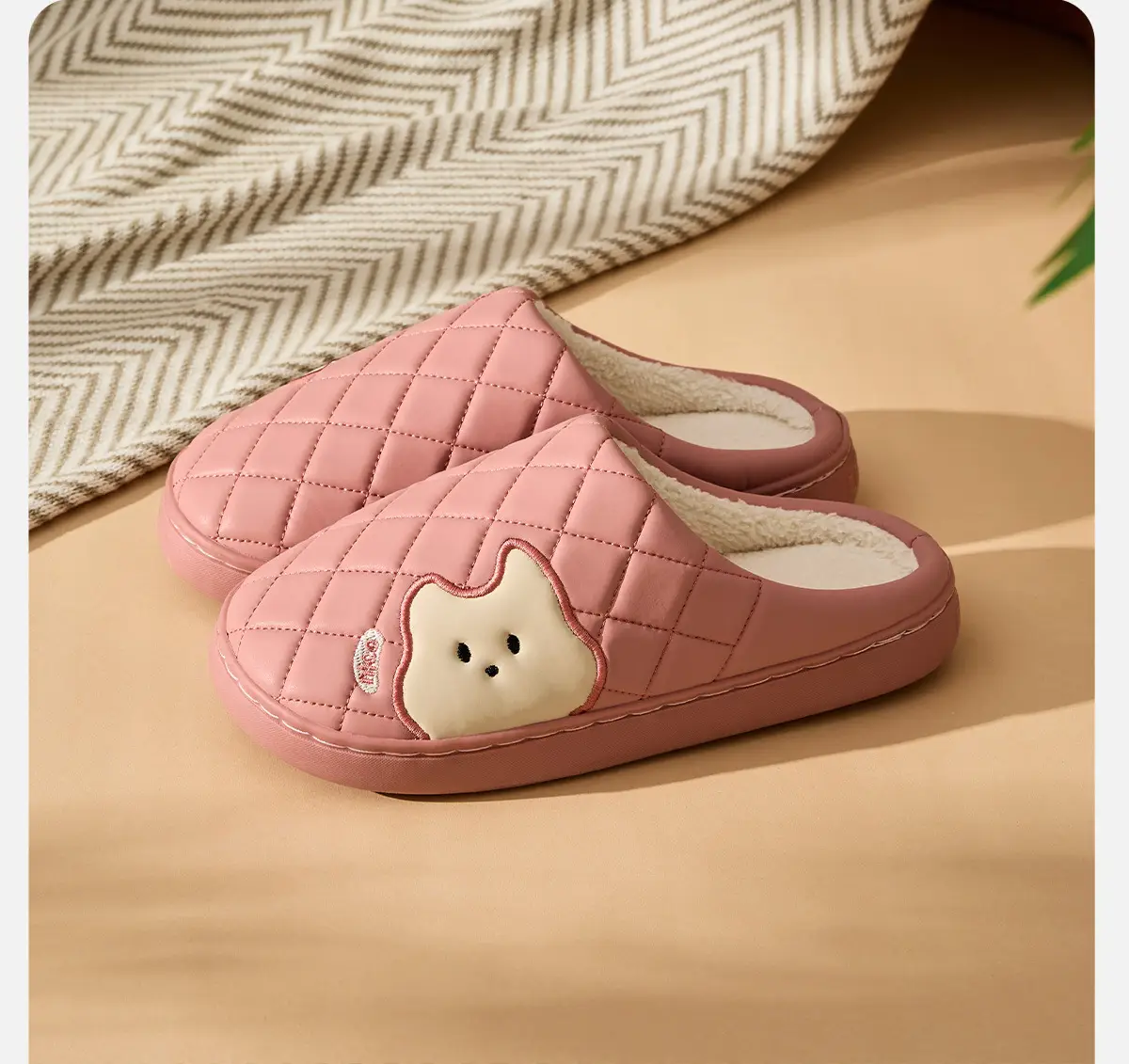 Women Waterproof PU Slippers Pink Warm Comfortable — feature 4