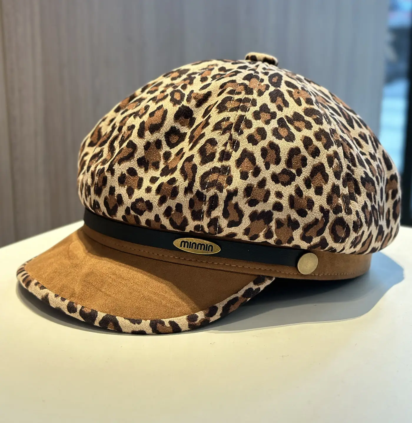 Vintage Leopard Print Newsboy Cap for Women - Image 4