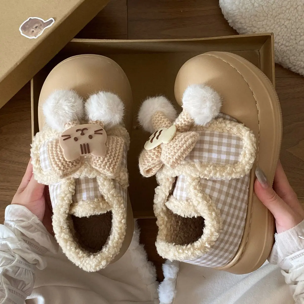 Women's Warm Plaid Thick-Soled Winter Shoes — feature 21
