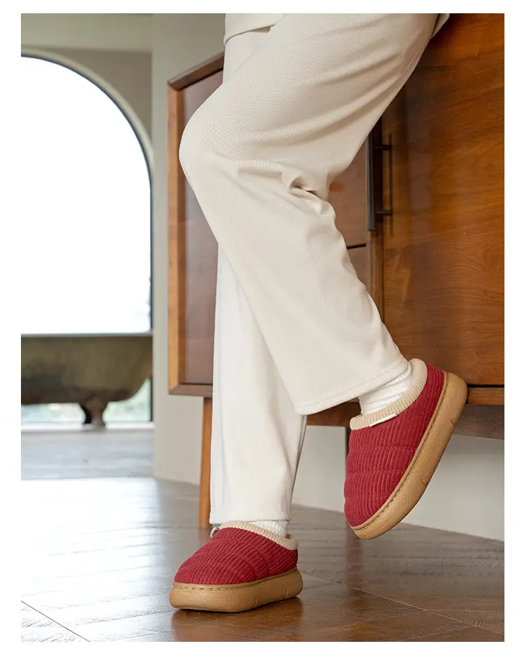 Non-Slip Cotton Slippers for Women for Winter Outdoor Wear 2026 New Style Indoor Home Thick-Soled Anti-Odor Fleece-Lined Warm Shoes for the Elderly Men — feature 18