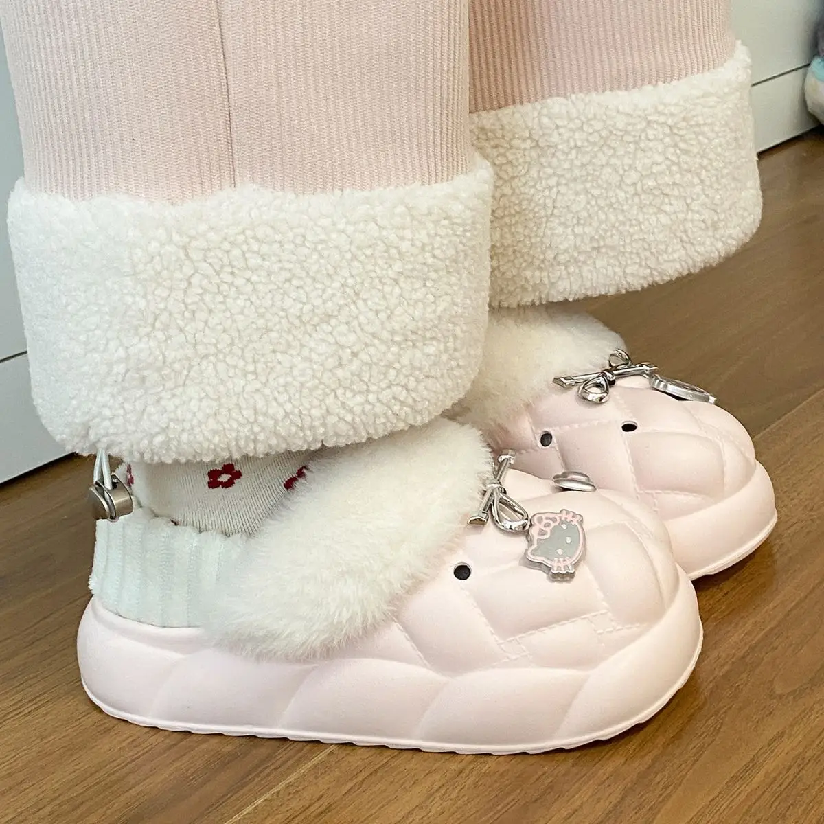 Pink Faux Fur Winter Slippers for Women — feature 39