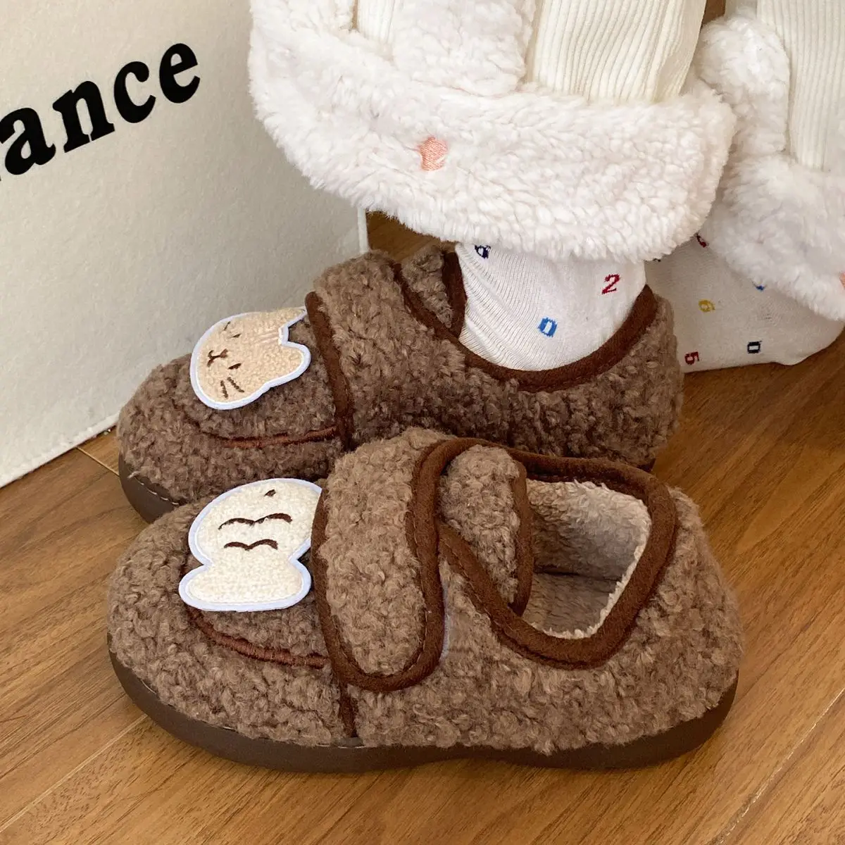 Autumn Winter Cat Design Soft Cotton Shoes for Women Brown — feature 23