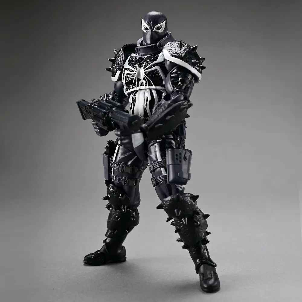 Marvel's Venom Agent Figure with Accessories for Kids — feature 10
