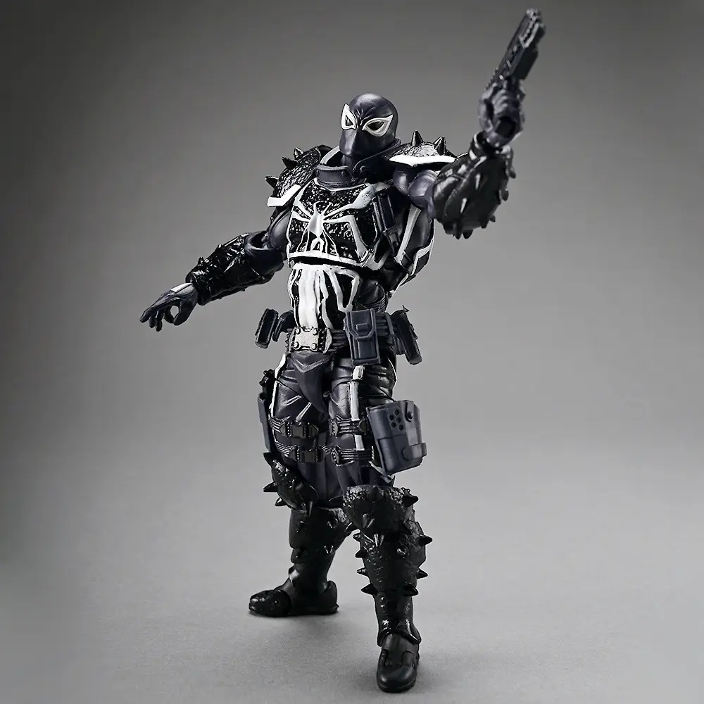 Marvel's Venom Agent Figure with Accessories for Kids — feature 9