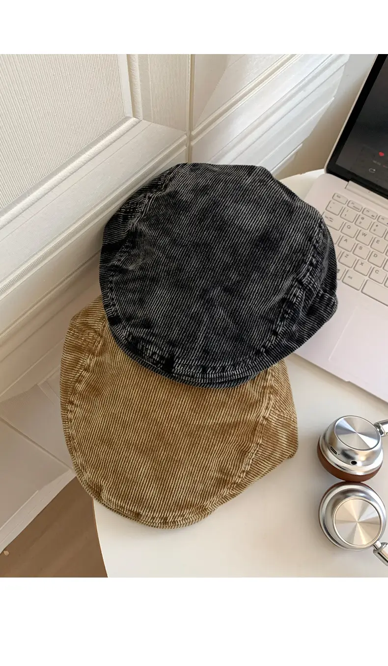 Women Duckbill Beret with Face-Slimming Design — feature 12